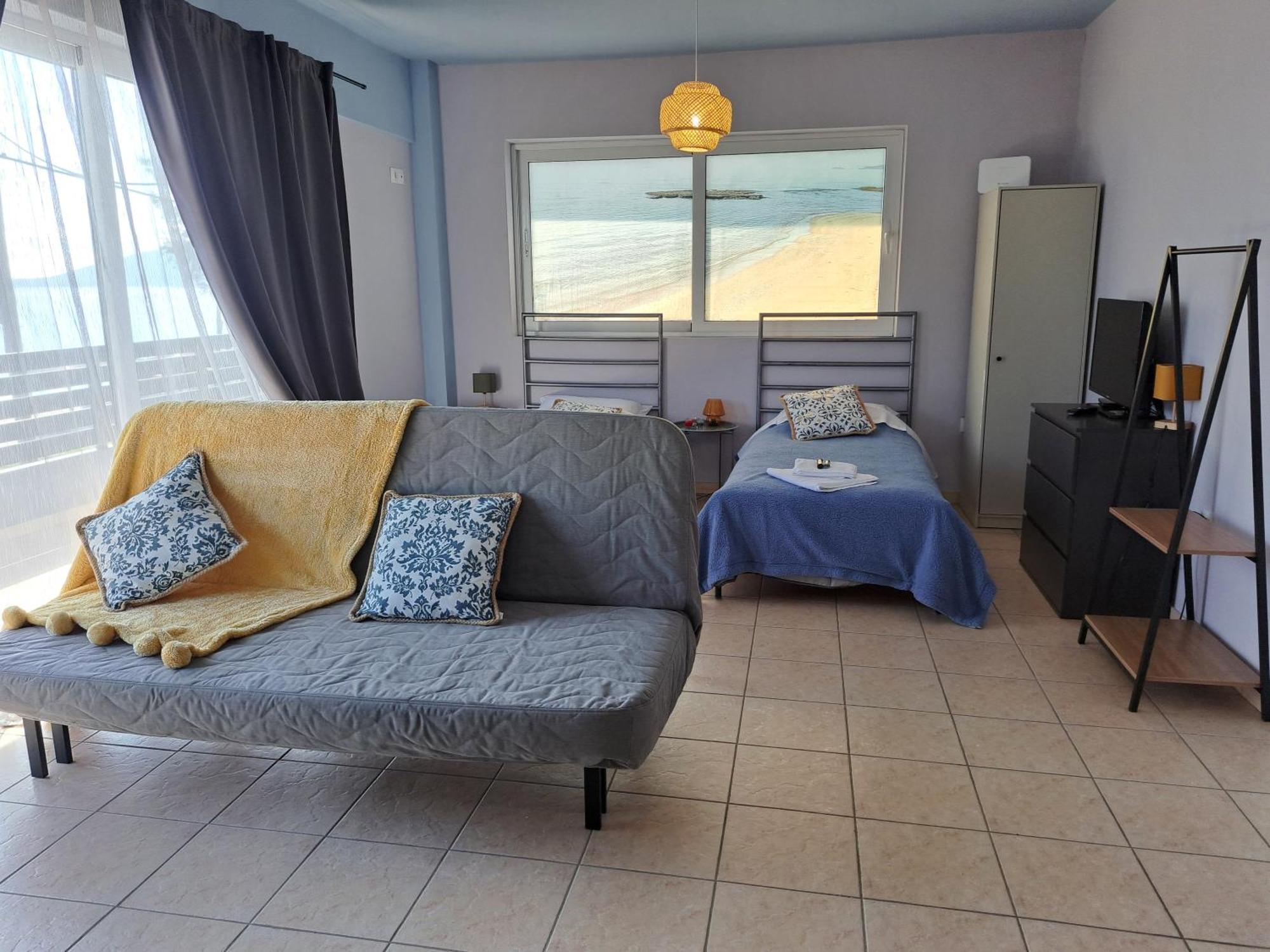 Seashell Apartment Artemida  Buitenkant foto