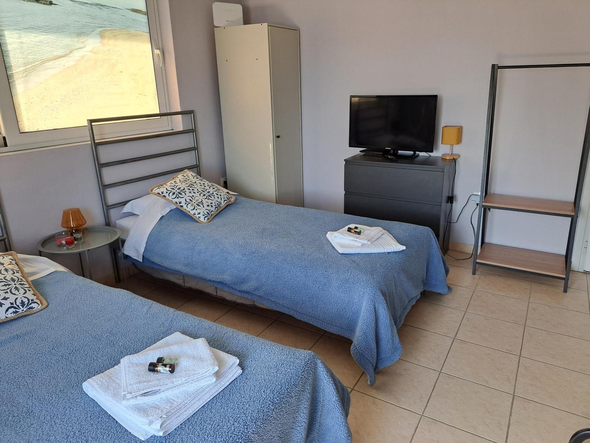 Seashell Apartment Artemida  Buitenkant foto